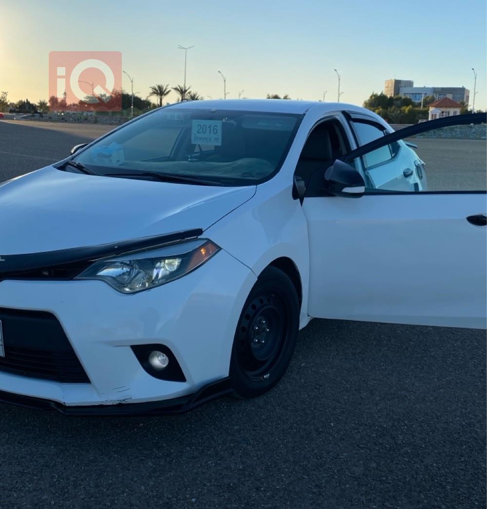 تويوتا كورولا